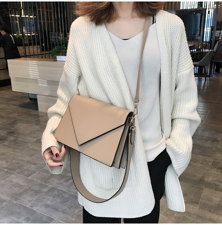 个性小包包女2020新款简约宽带小方包韩版百搭单肩ulzzang斜挎包