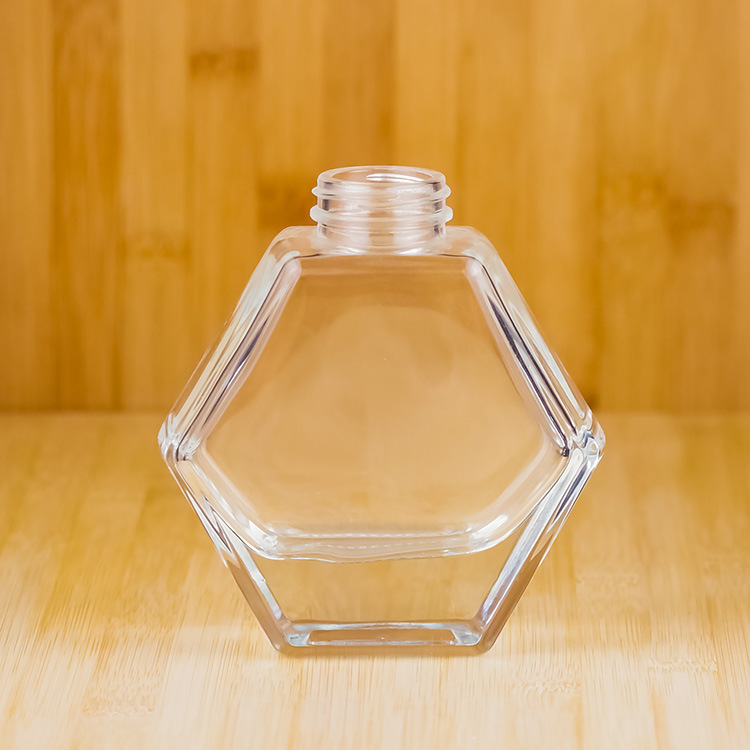 250ml晶白料透明白酒玻璃瓶生产厂家直供半斤装六棱丝口保健酒瓶