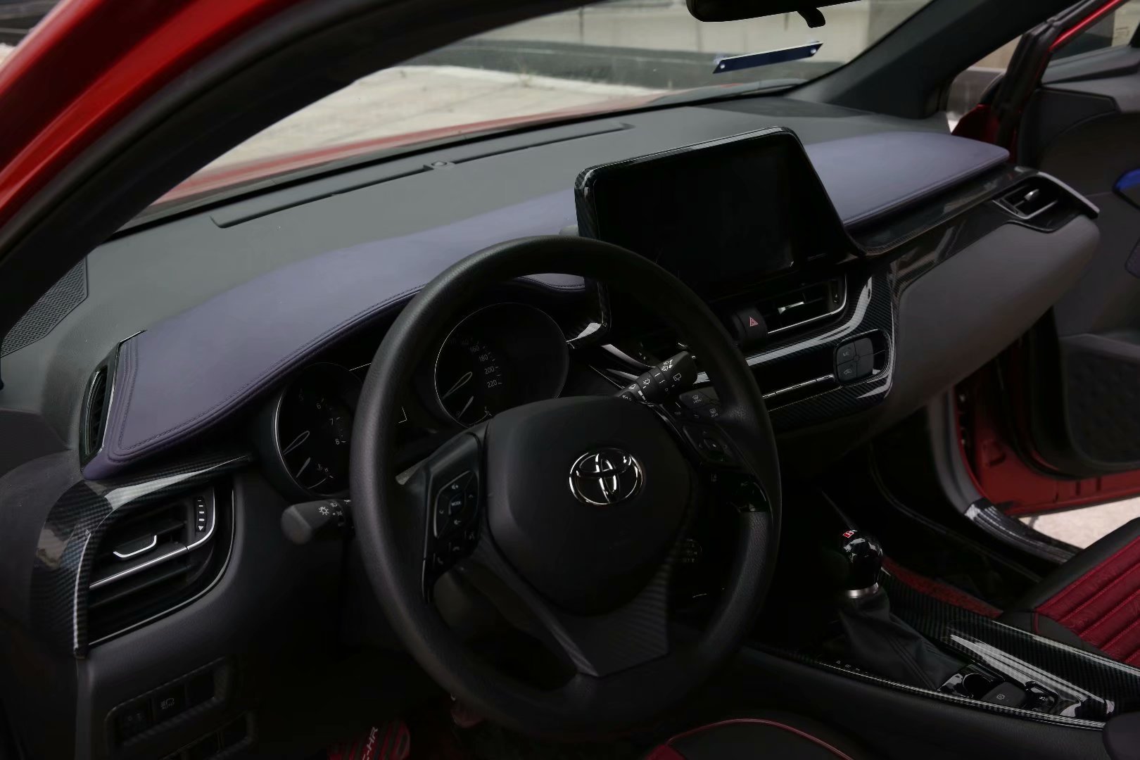 2018款丰田c-hr改装仪表饰条18新chr中控上饰条亮片贴装饰适用