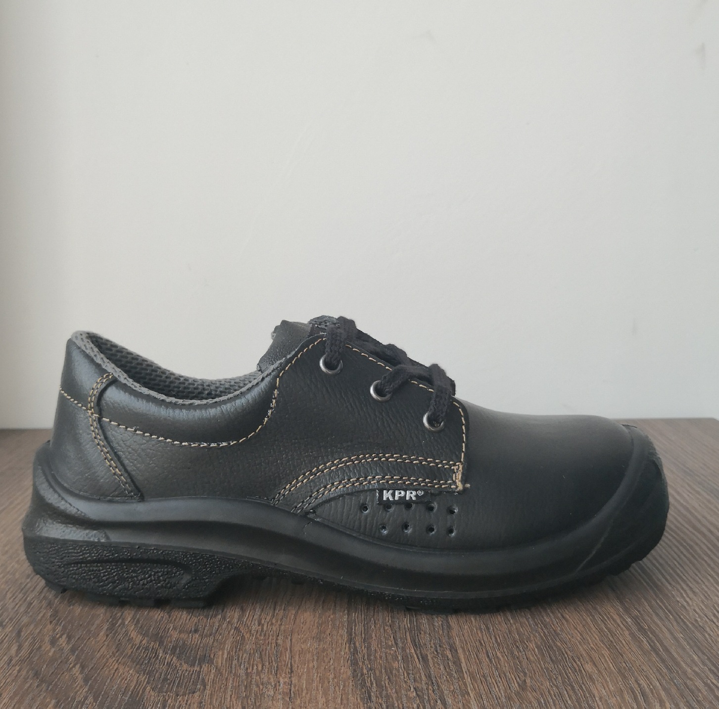 尊王kpr透气防砸安全鞋防滑劳保鞋工作鞋透气款休闲安全鞋