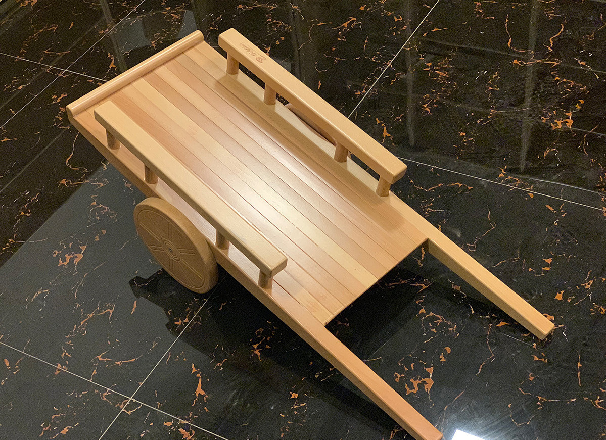 幼儿园儿童木制过家家玩具 仿真榉木小推车过家家玩具现货供应