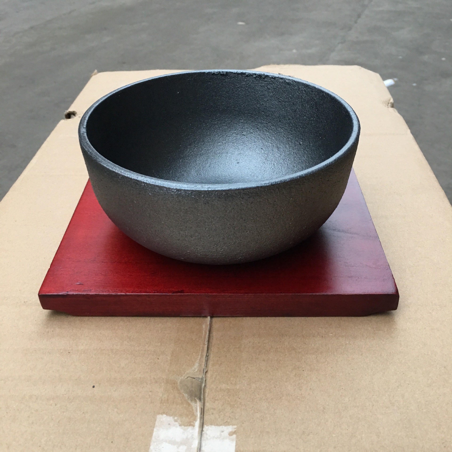 厂家直销圆形铁碗 铸铁碗拌饭碗 韩式拌饭锅煲仔碗