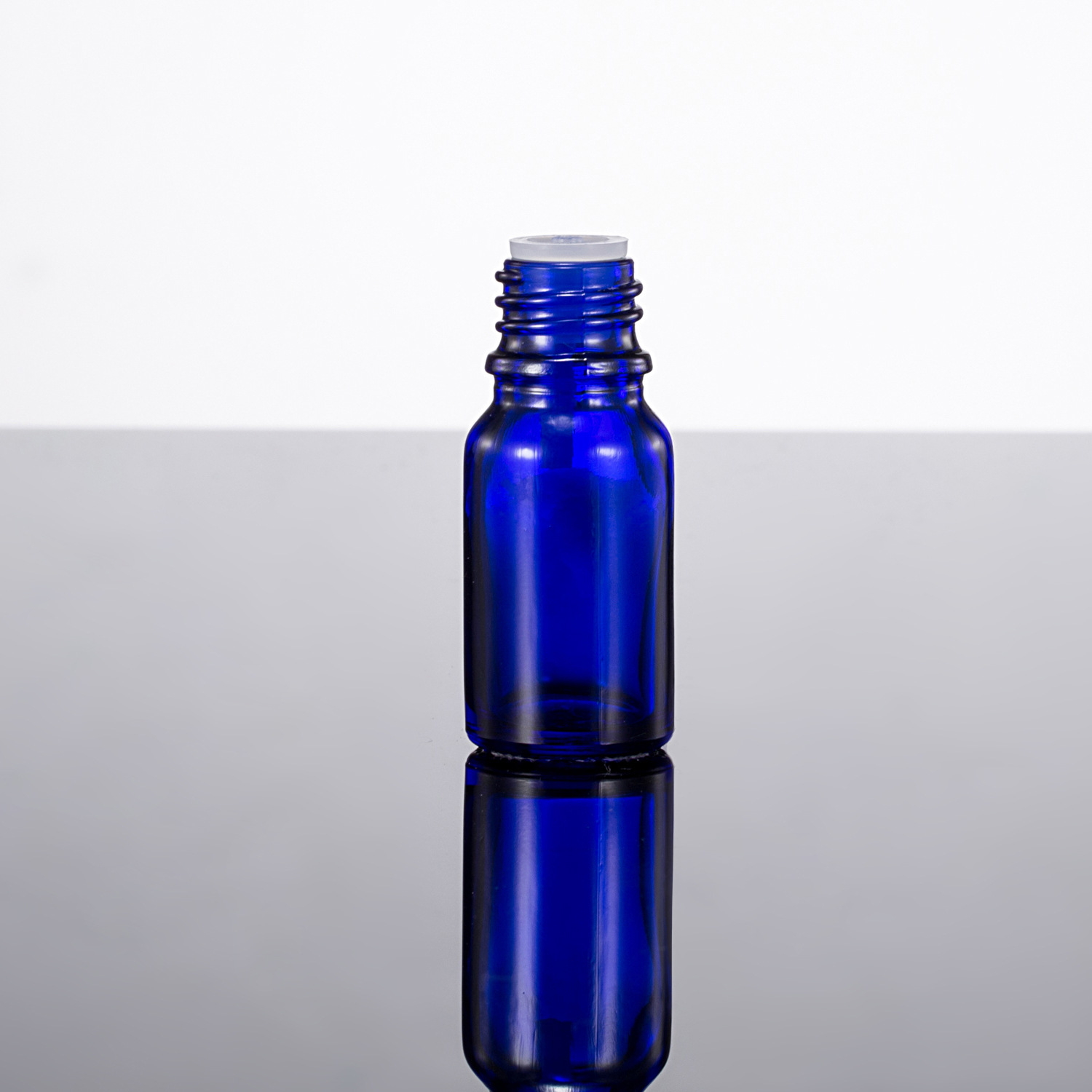 蓝色精油瓶15ml 大量现货供应 一箱起发货 可丝印 烫金logo