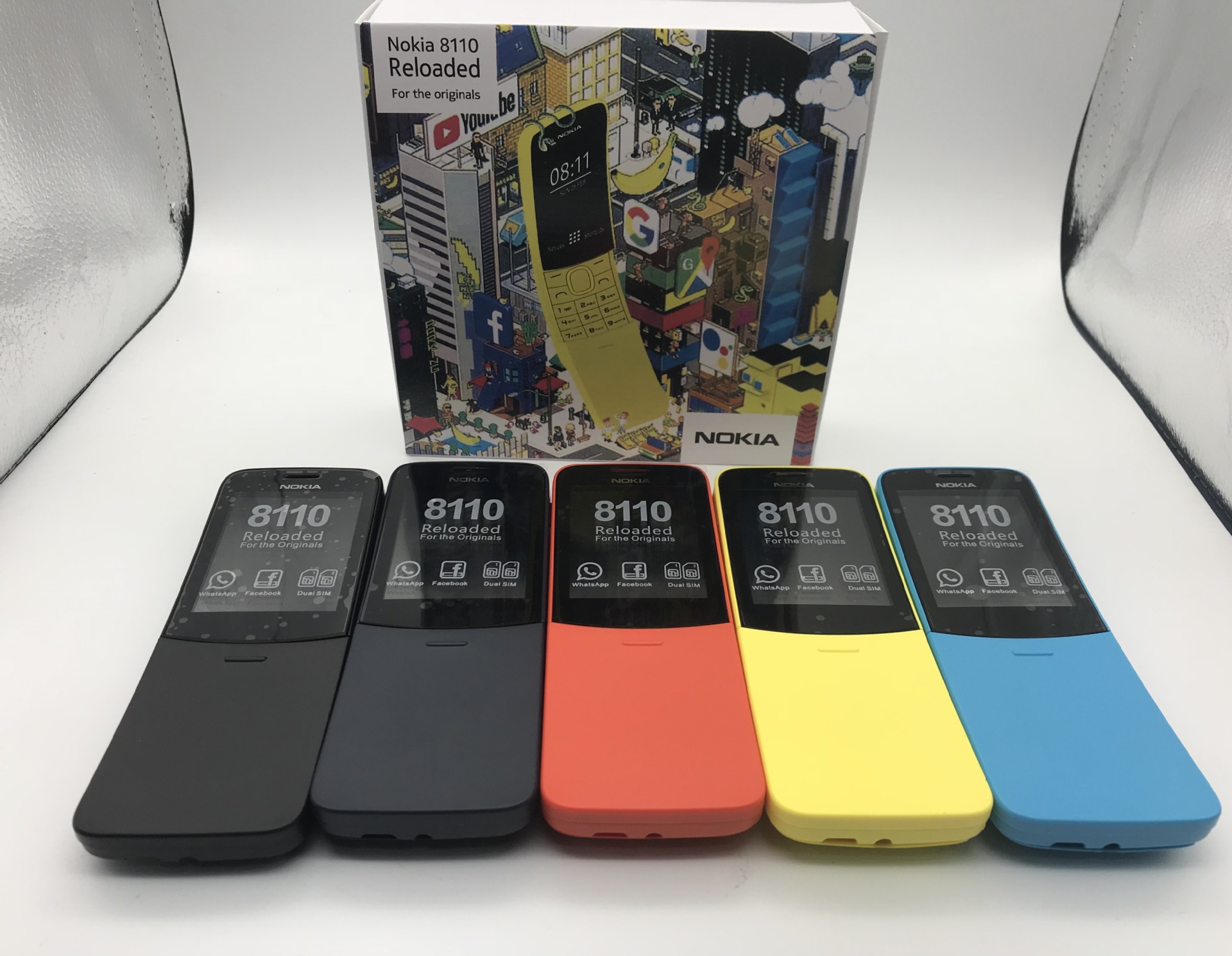 外贸热销新款8110双卡超长待机2.4寸屏滑盖手机便宜低价机有外文