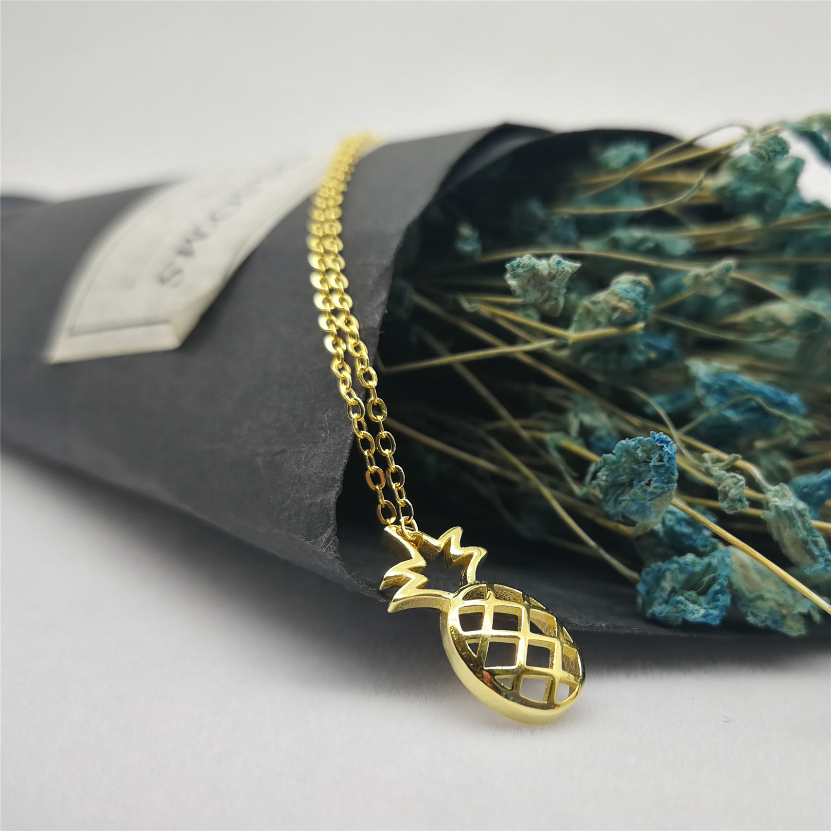 s925银项链女日韩风森系小清新小菠萝镂空个性可爱水果项链