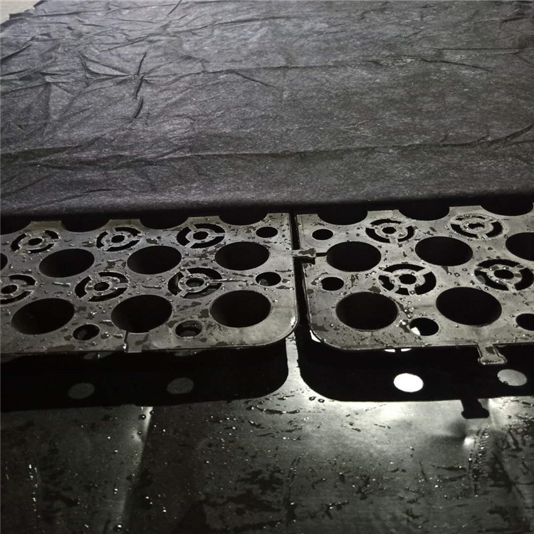 加强型塑料蓄水排水板屋顶绿化方格车库楼顶种菜蓄排水板隔热透气