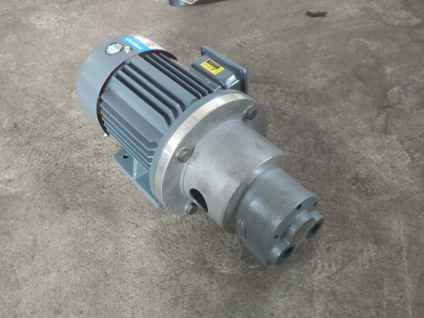 江苏双向牌齿轮泵cb-b40/cb-b50/cb-b63油泵 机床泵 液压泵 水泵