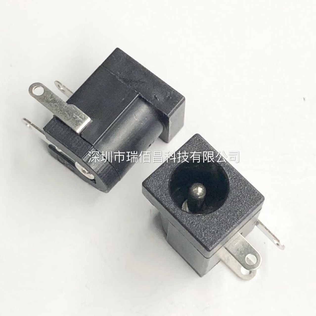 dc005直流6v9v12v24v小电源插座5.5x2.1mm 充电母座接口 三脚母座