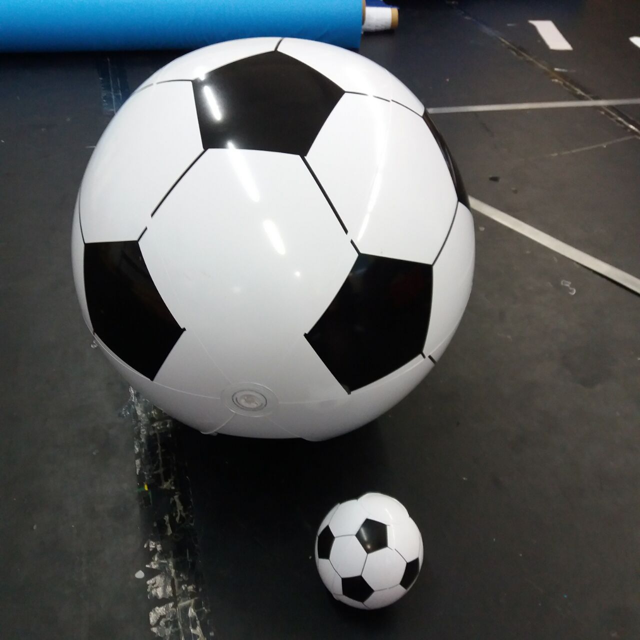 充气沙滩足球各种尺寸充气广告球pvc充气玩具