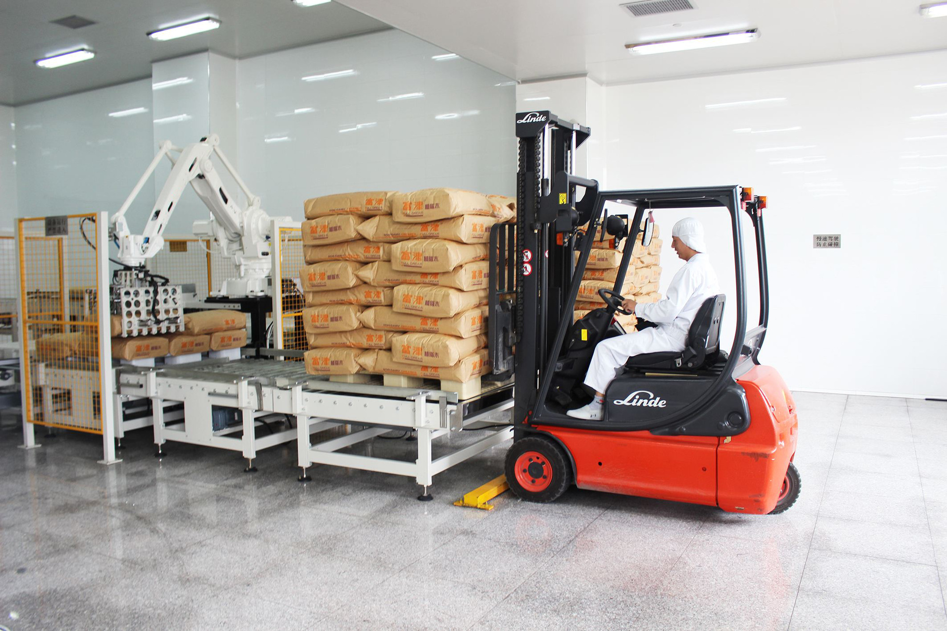 搬运机器人,箱装码垛机器人,化肥面粉码垛,无人自动码垛机器人