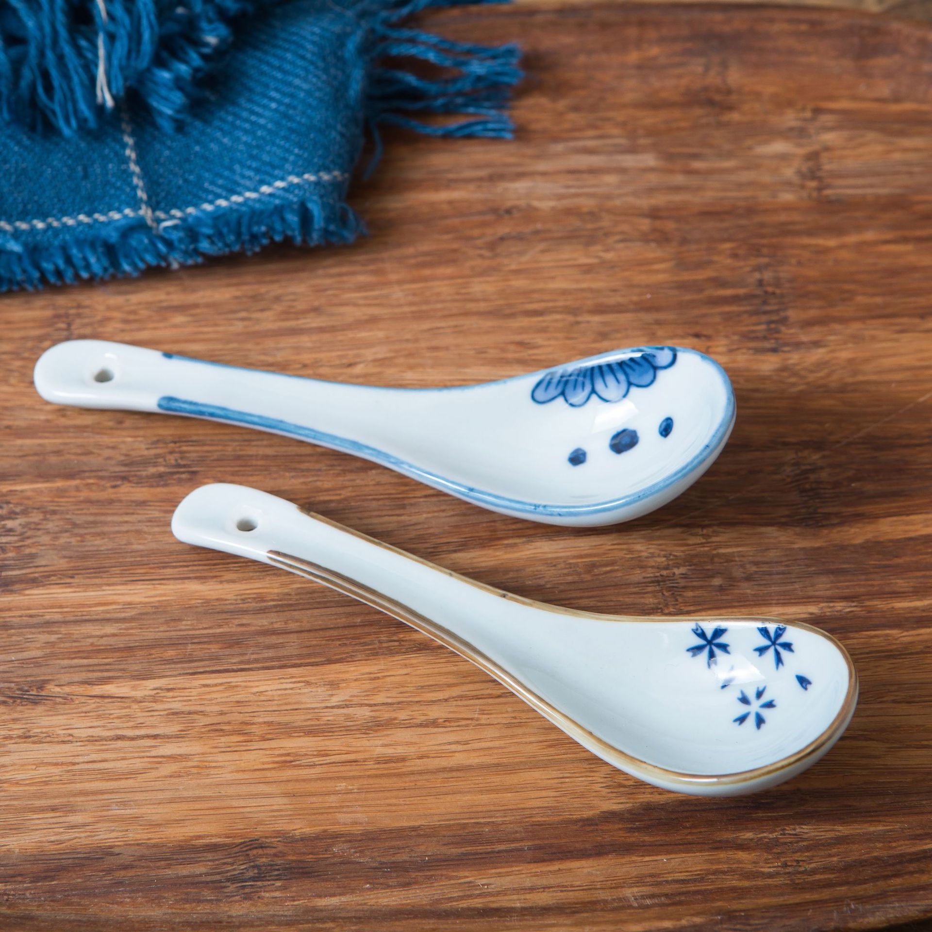 三分陶瓷手工创意陶瓷汤勺调羹喝粥勺日式创意繁星系列厂家批发