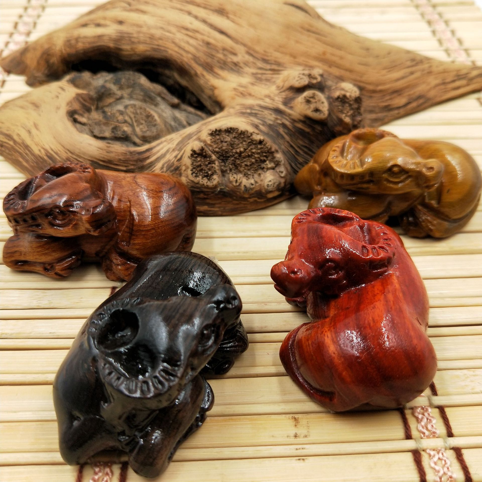 紫光檀手把件 檀木生肖牛 挂件 木质工艺品 红木雕刻手把件