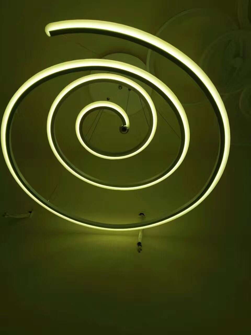 透光硅胶条 15-17mm 无异味食品级不老化 不变型