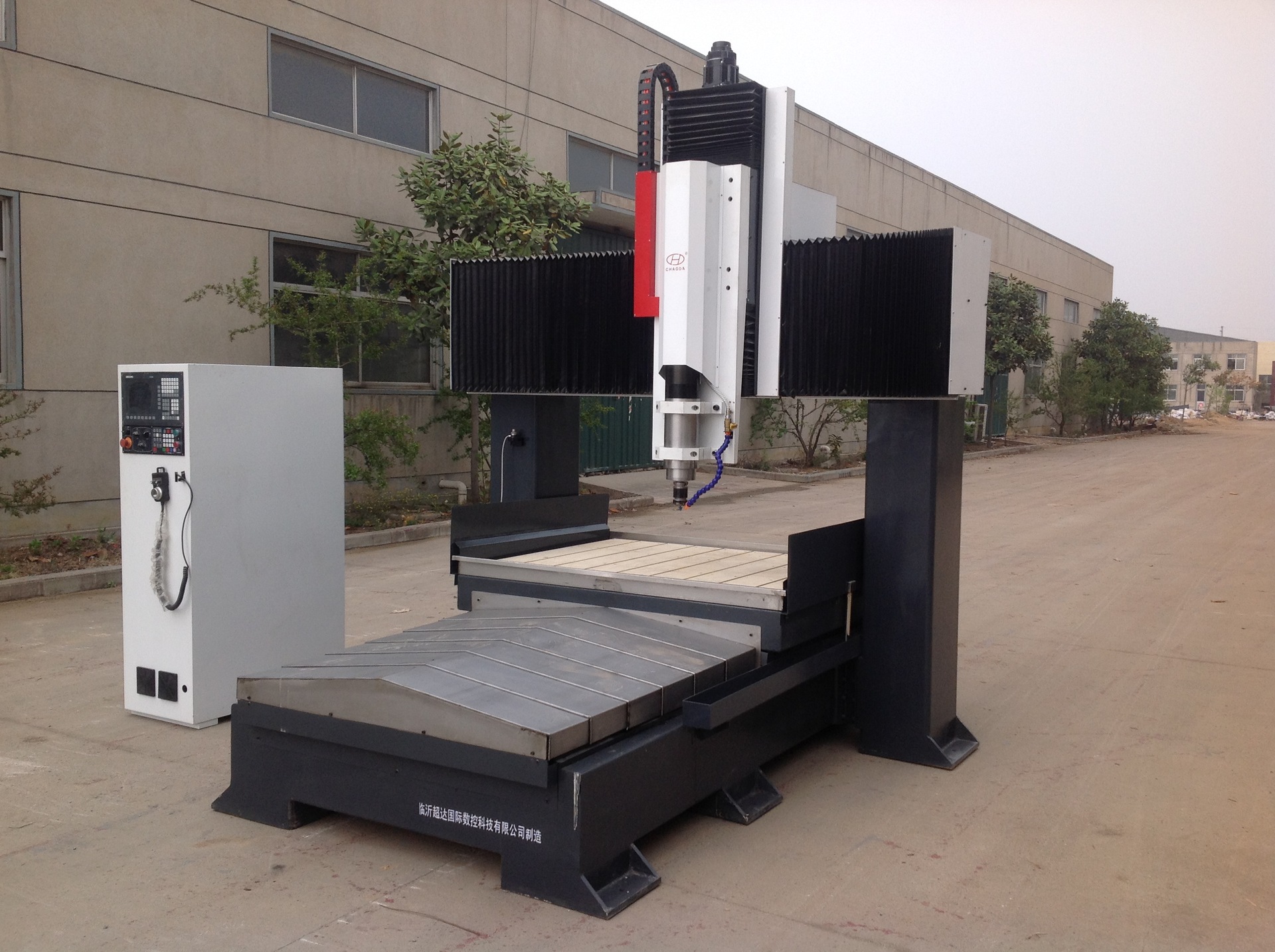 山东临沂6090小型石材雕刻机高z轴高龙门重型石材数控浮雕定制