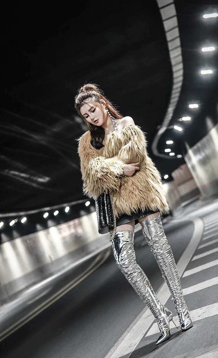 t台走秀银色镜面亮皮过膝长靴尖头高跟夜店舞台细跟长筒大码女靴