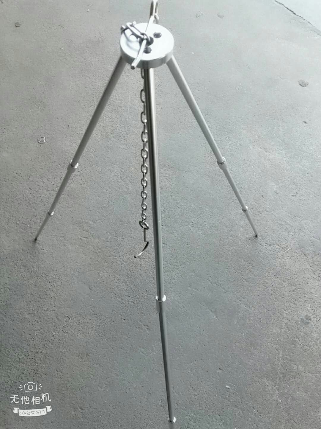 亚马逊爆款 3 节 野营户外吊锅支架 篝火三角架 野炊烧烤三脚架