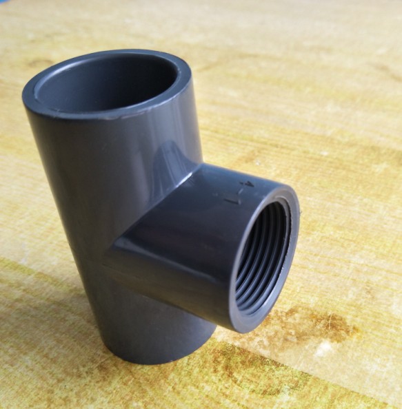 90m三通upvc化工塑料等径三通水管接头配件90mm