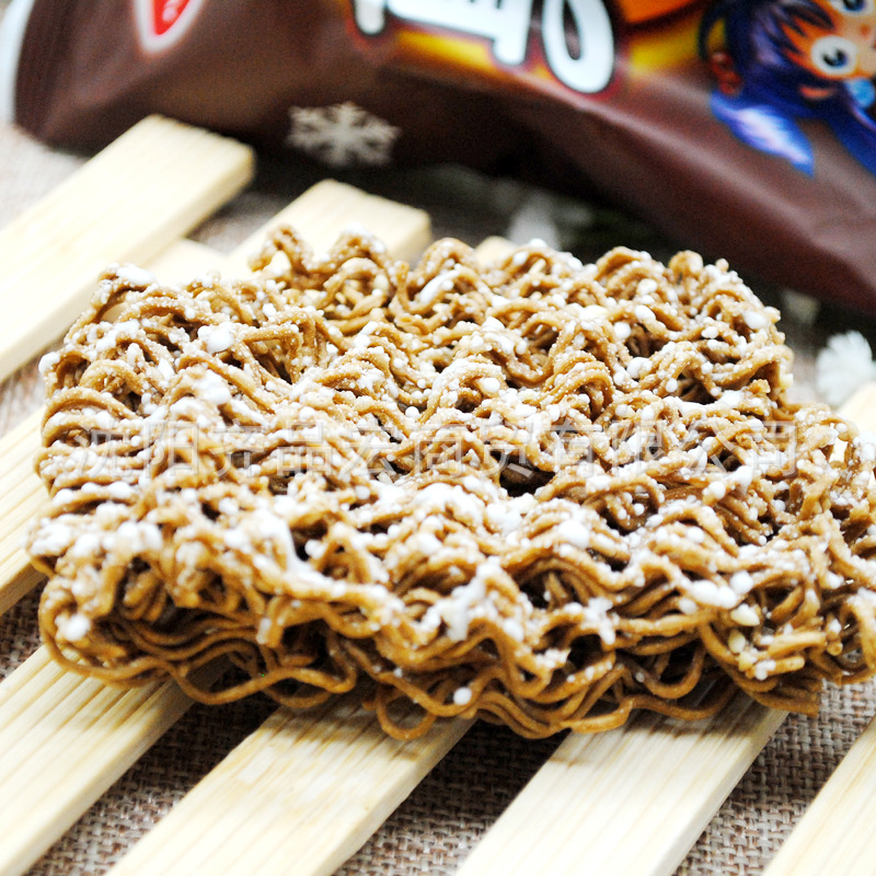 心一众奶油巧克力味干脆面捏碎面干吃面香脆甜方便面60g*96袋批发