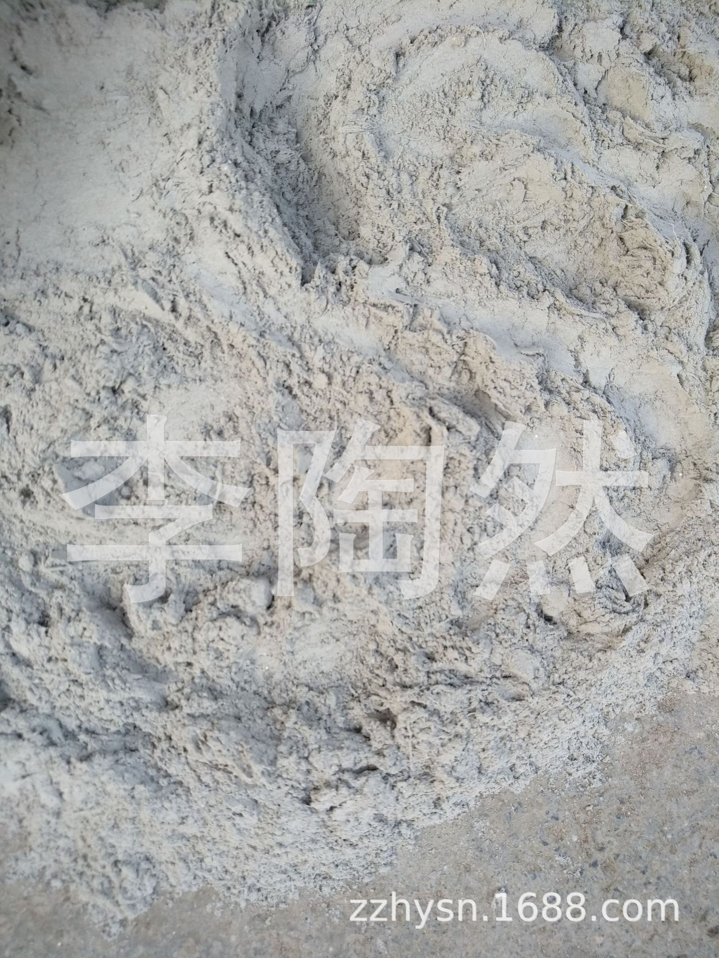 省去了锚固道钉时需要熬制加热工序,避免混凝土轨枕,桥枕因局部受热