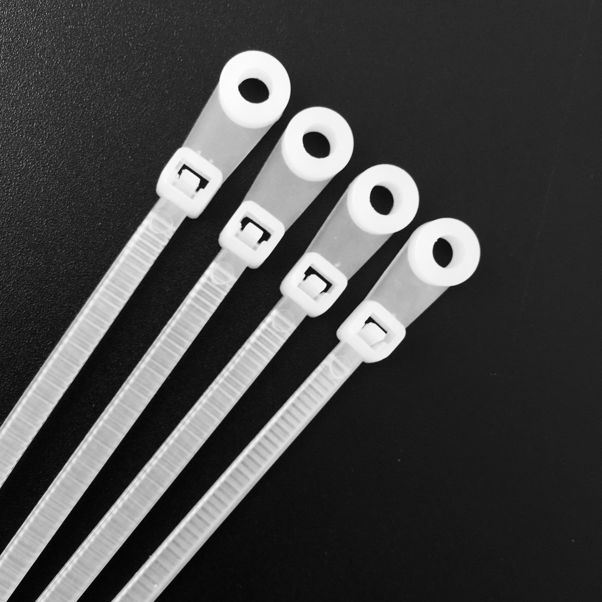 供应5*200白色黑色塑料扎带捆绑带环保阻燃抗uv固定头式尼龙扎带