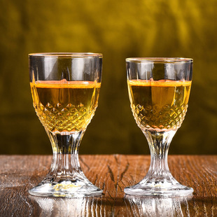 厂家直销无铅水晶小茅台杯高脚白烈酒杯广告促销礼品定制logo