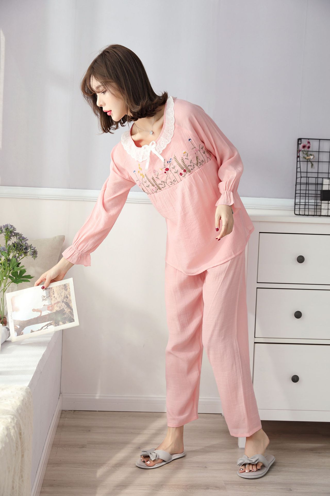 可爱睡衣女 中长袖褶皱蕾丝圆领两件套 甜美活泼舒适家居服批发