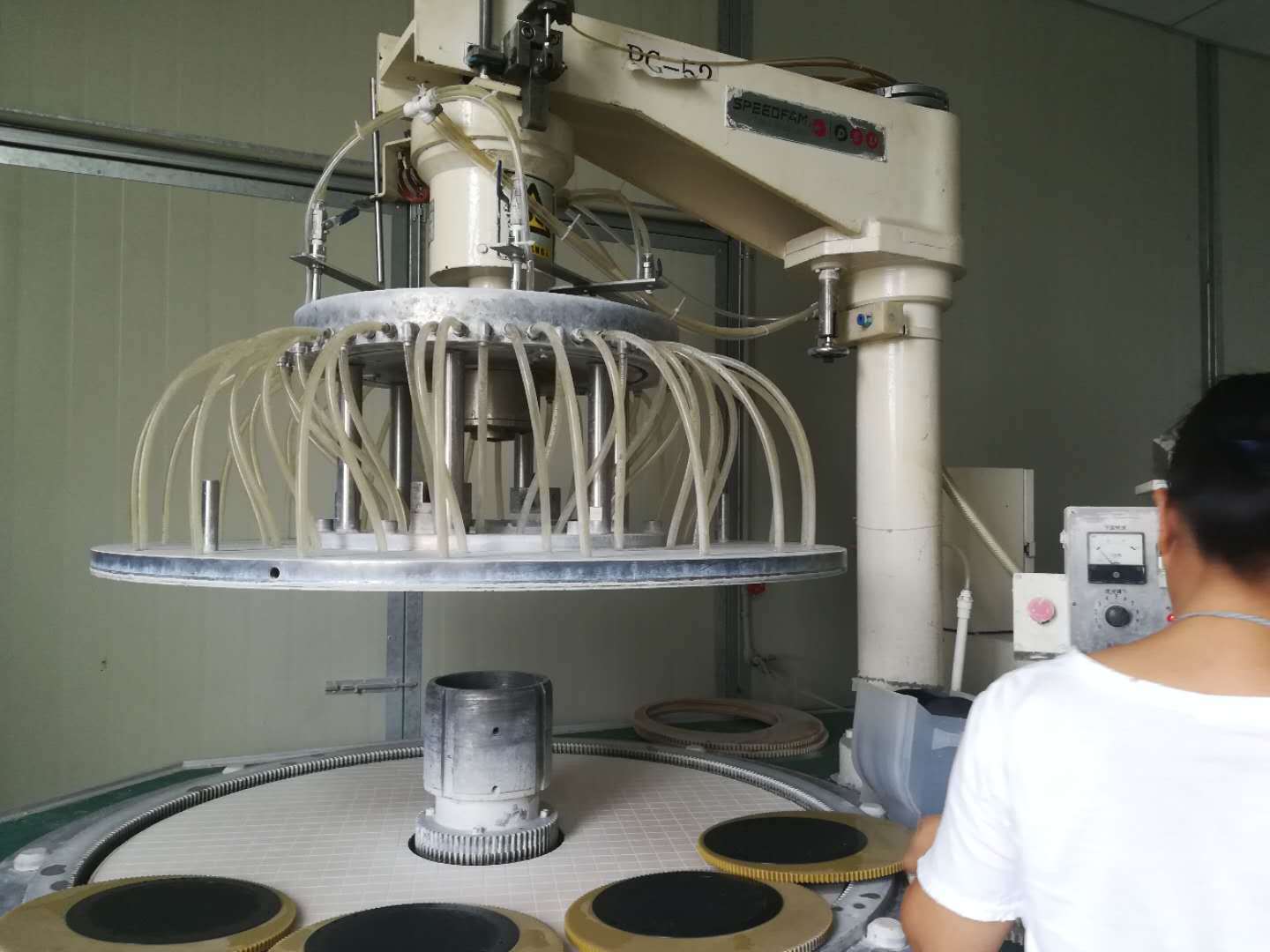 4英寸硅片 n型 111 单晶单面抛光硅片 科研实验晶圆