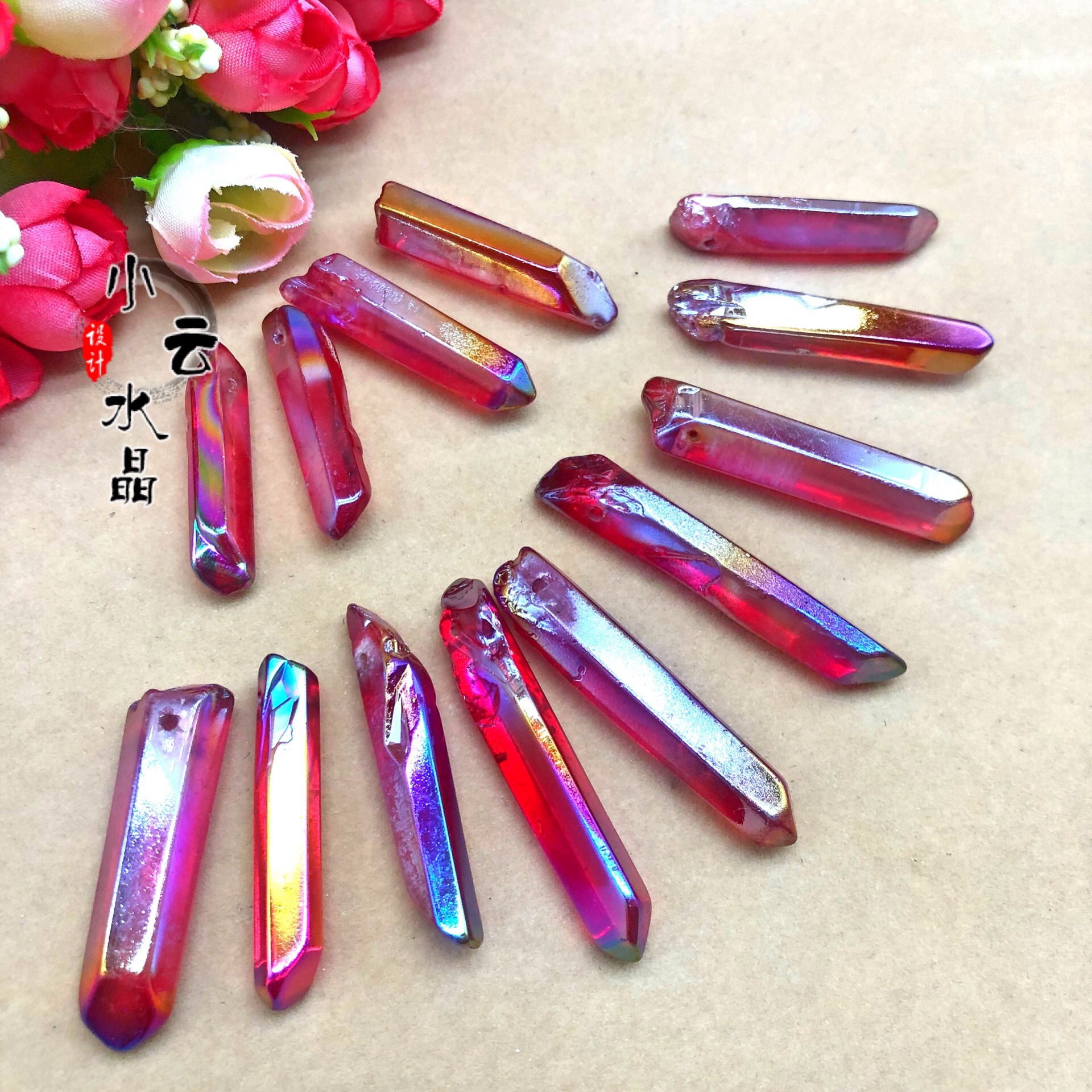 电镀天然打孔水晶柱红色镀彩单尖水晶柱摆件能量柱大量批发