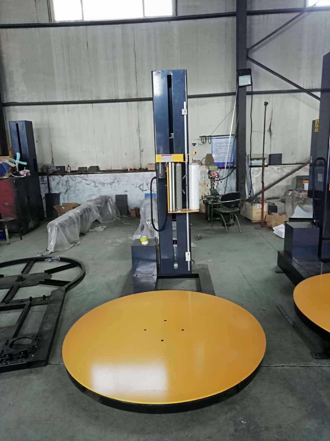 半自动拉伸膜托盘缠绕机 自动薄膜缠绕机 二次元薄膜裹包机