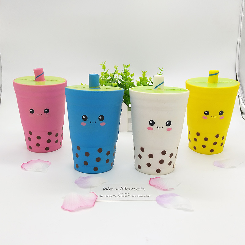 现货squishy奶茶杯慢回弹玩具模型仿真吸管奶茶杯树脂工艺品装饰