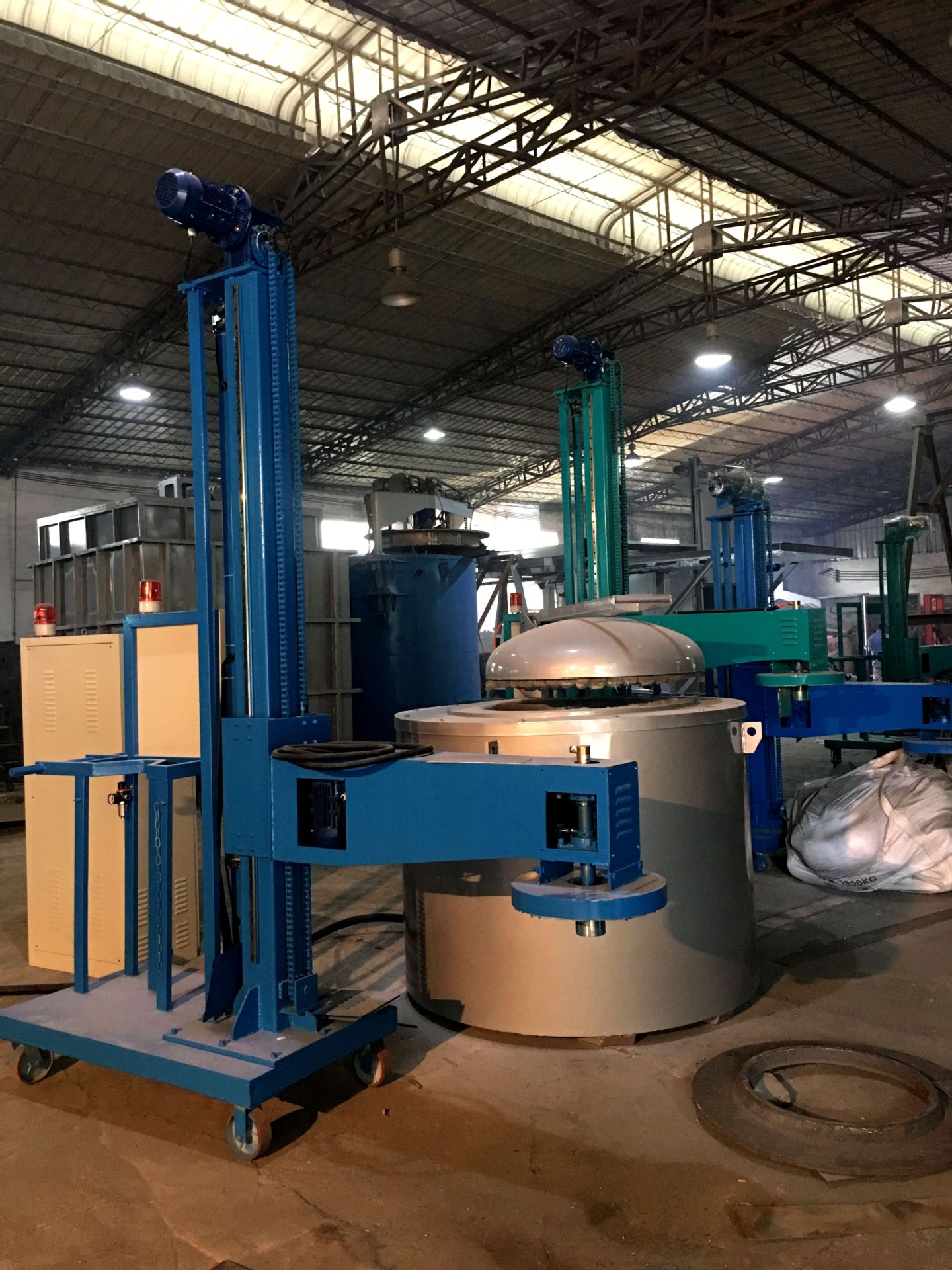 专业自动化设备 压铸周边自动化工业机器 四连杆式喷雾机-报价