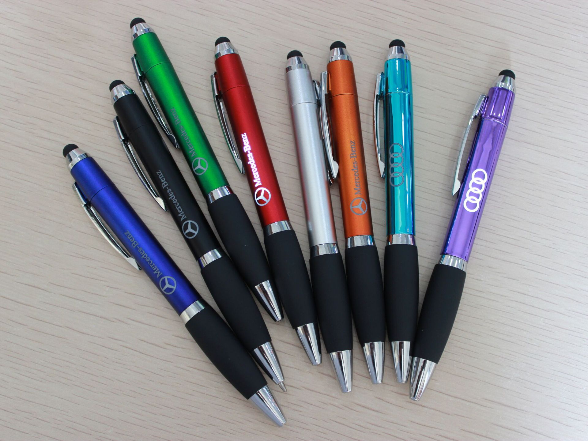 led灯笔,触屏灯笔,三合一灯笔,书写灯笔,触屏写字灯笔,发光笔灯笔