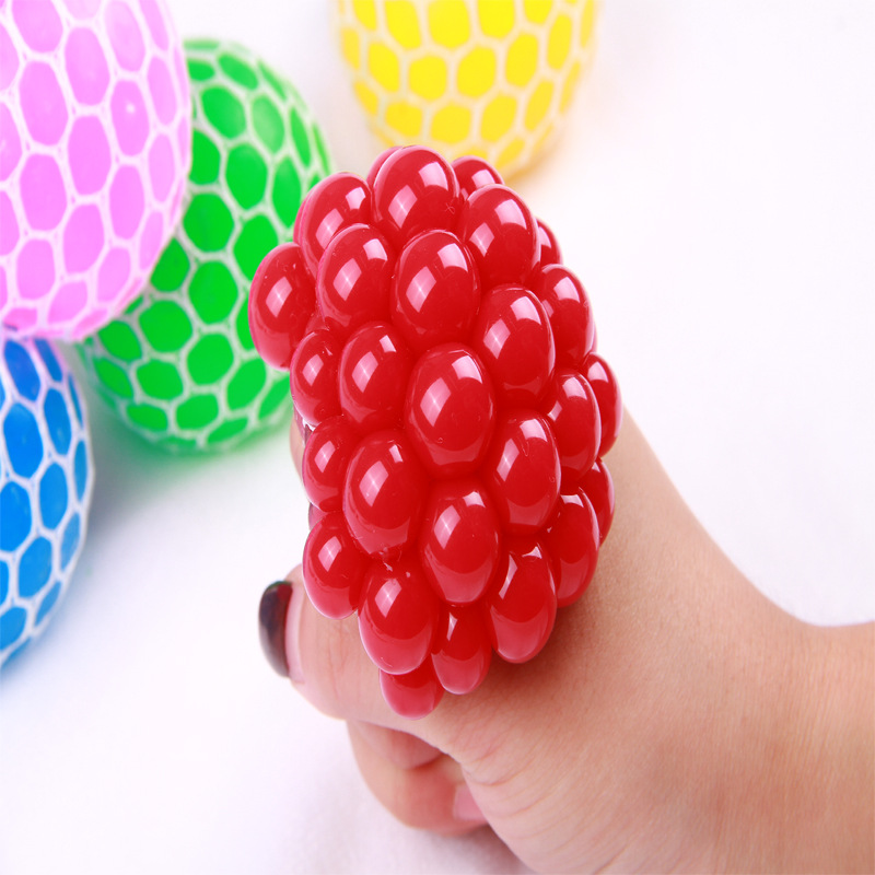 葡萄发泄球金粉亮片挤压解压水果整人整蛊捏捏乐儿童玩具厂家批发