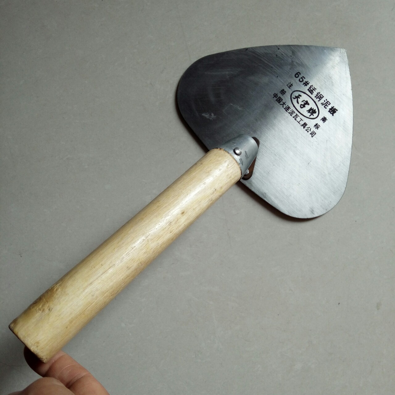 批发木柄2号桃铲抹泥板尖头灰铲锰钢砌铲建筑工具桃形大铲抹子