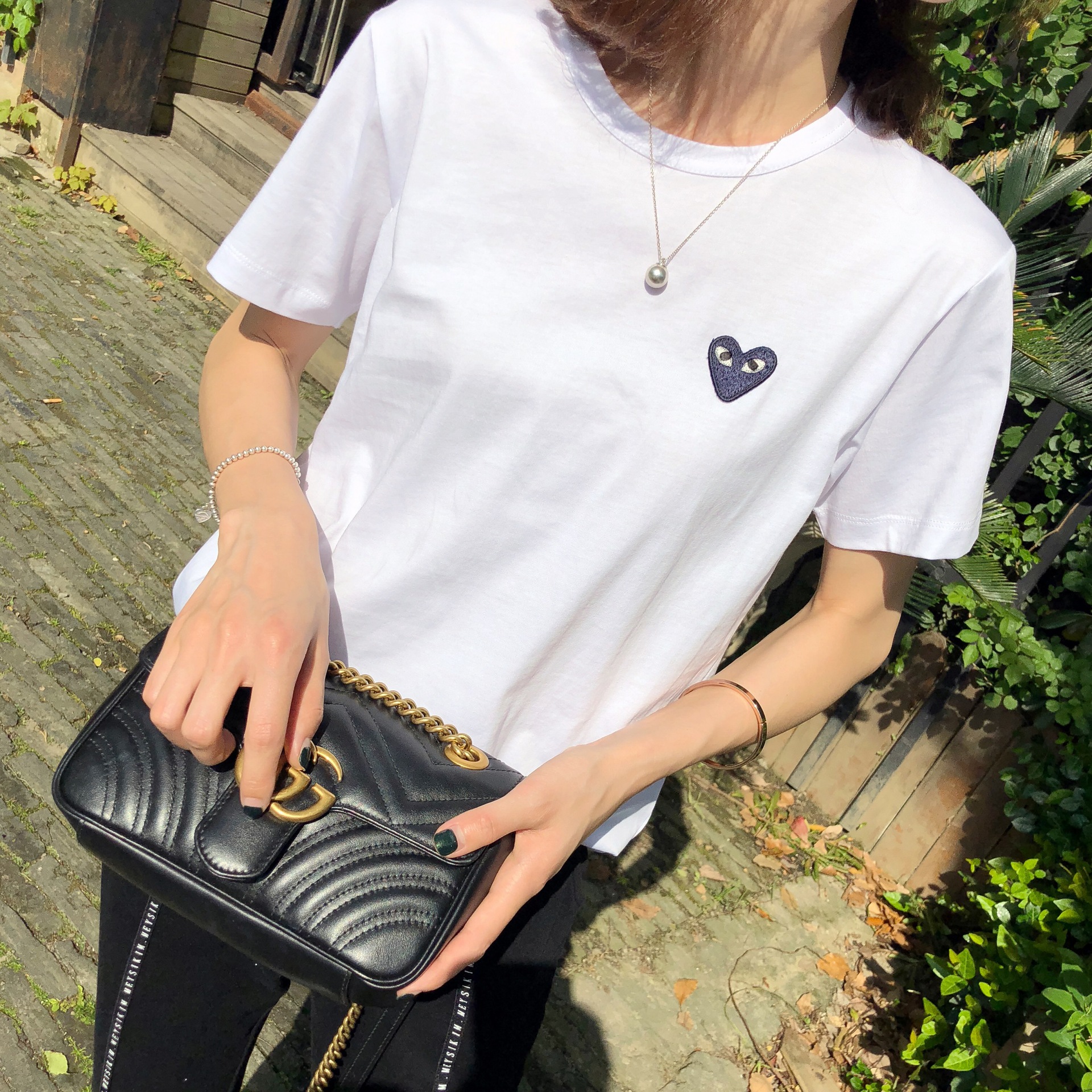 2019新款全棉爱心t恤系列 调皮可爱休闲通勤女装短袖一件代发