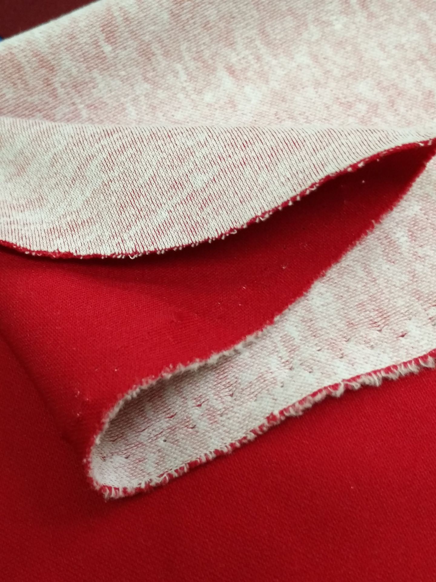 涤盖棉丝盖棉双色tc健康布空气棉 平纹针织布童装运动服校服面料