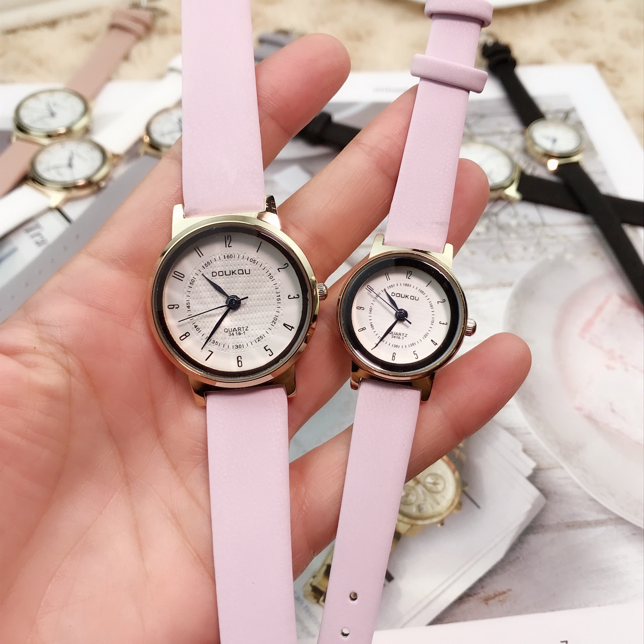 5成交359个地摊好货源手表批发带日历情侣罗马石英表男女学生腕表一件