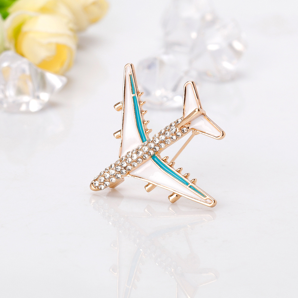 Danrun Jewelry New European and American Brooch Personality Cartoon Alloy Oil Dripping Aircraft Corsage Fashion Jewelry Spot