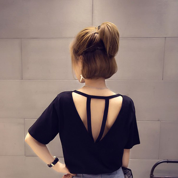 后背镂空修身衫图片