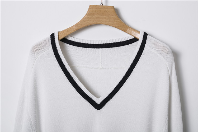 2018春夏新款 双曲纱 v领马鞍肩女套衫