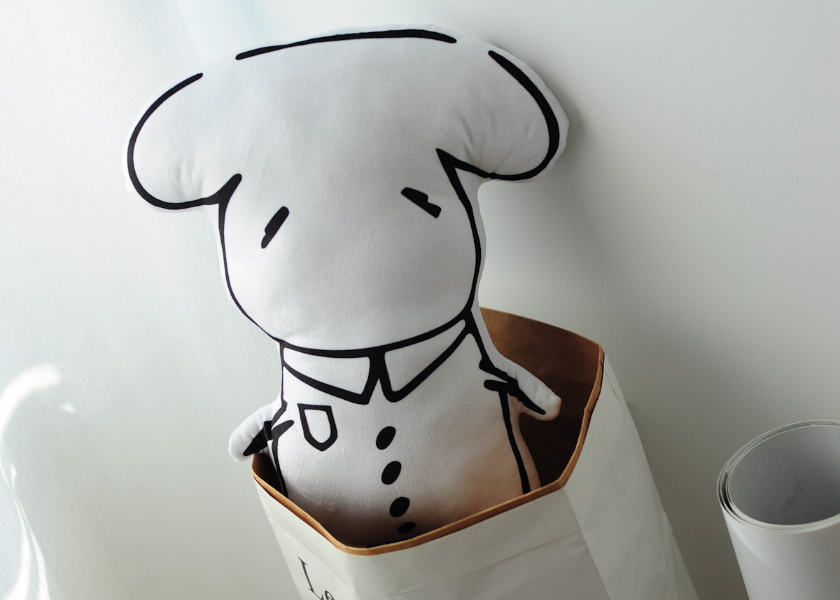 tfboys 易烊千玺 周边 一只羊 易只羊 双面印花 抱枕 靠垫