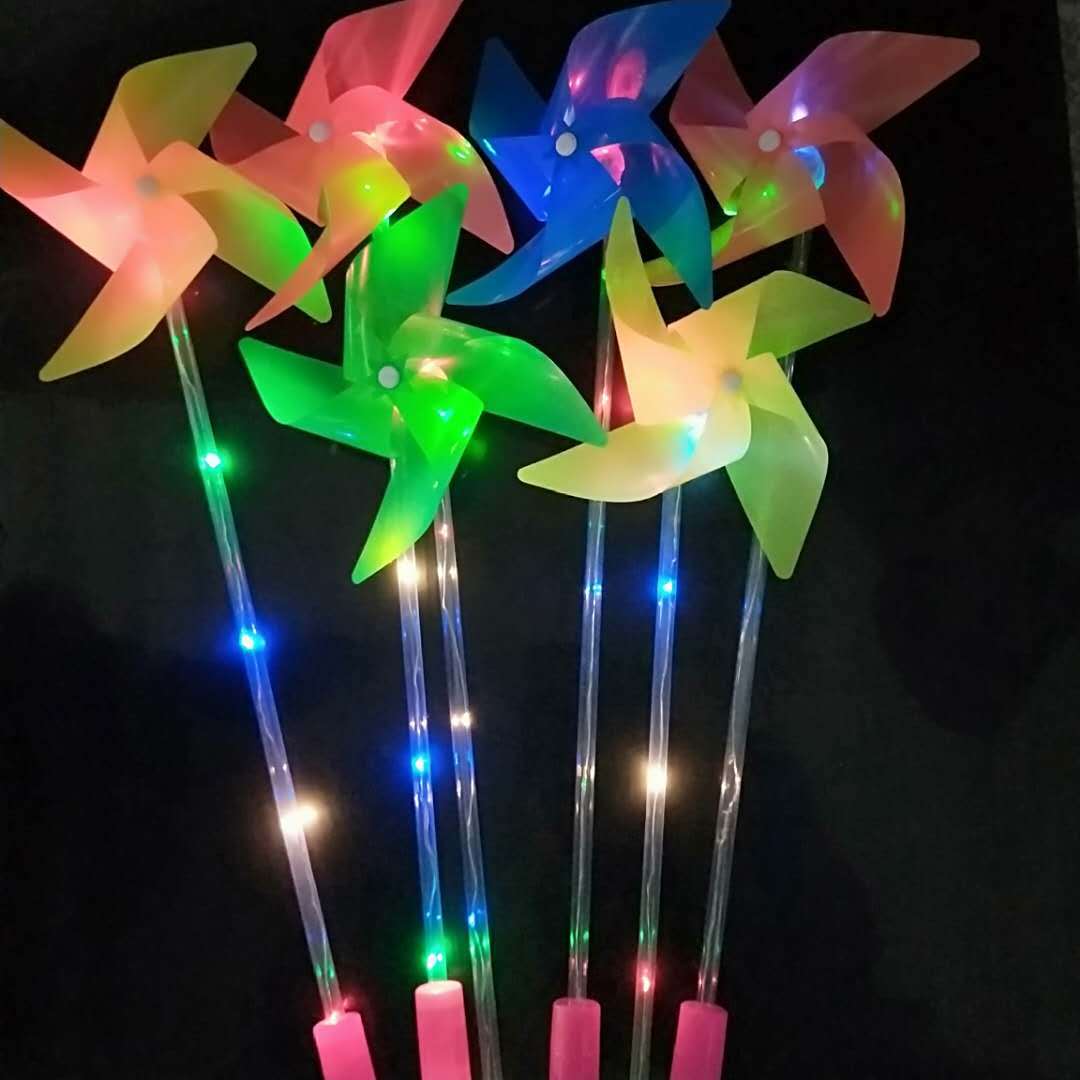 Three-Dimensional Luminous Windmill Flash Windmill Colorful Four-Leaf Windmill Children's Handle Luminous Toy Stall Temple Fair Wholesale