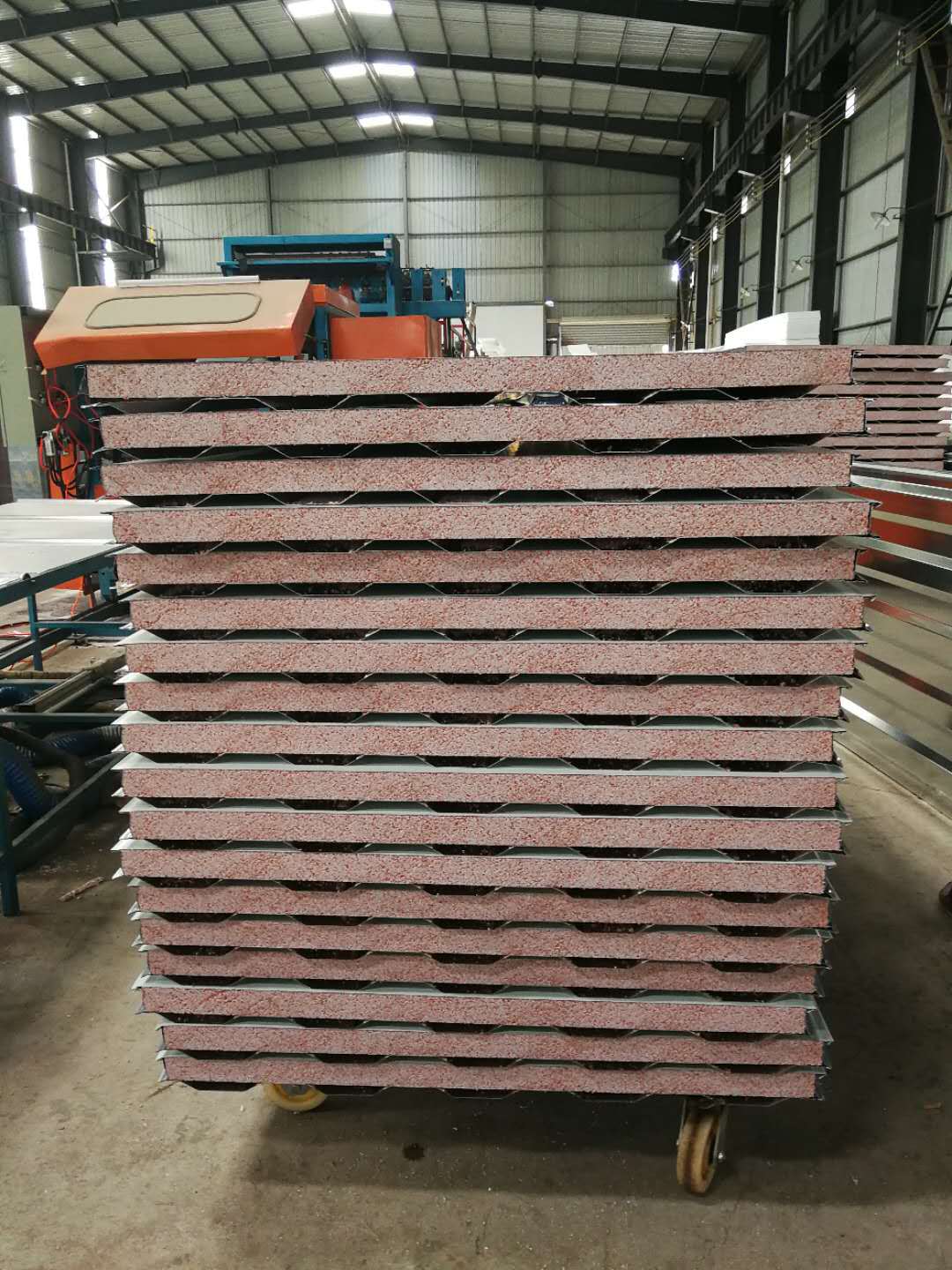 大波浪岩棉板 集装箱复合板 保温防火隔热板材 厂家批发