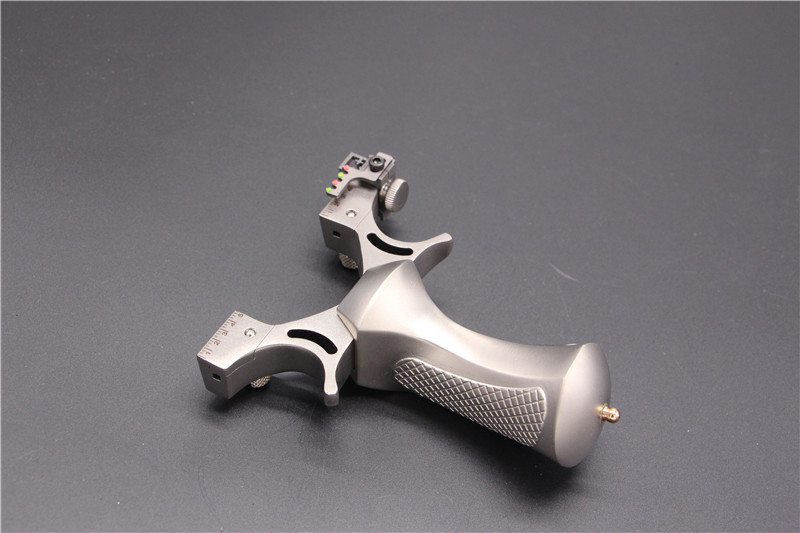 神鹰弹弓新款不锈钢弓头钛合金十字瞄具 航空铝手柄 弹弓皮筋惊魂