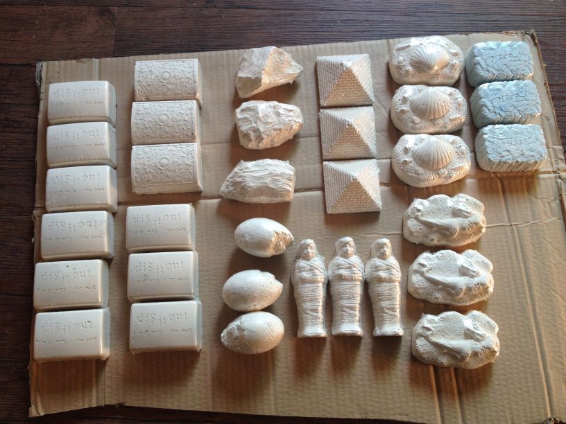 恐龙头恐龙牙齿远古考古挖掘石膏玩具石膏挖掘远古时代玩具