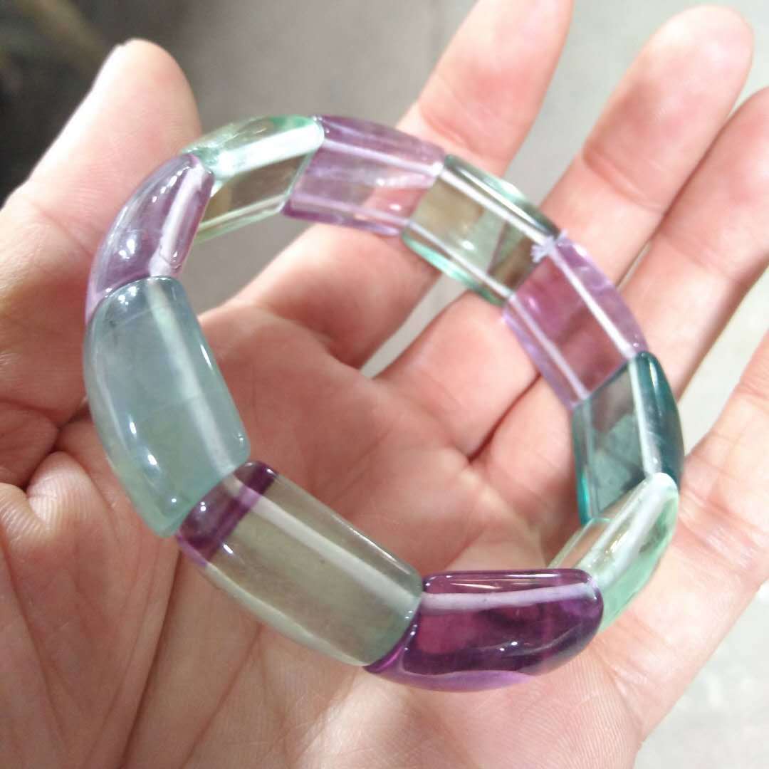 厂价供应时尚多宝矿石手排 天然精品冰透多彩萤石手排