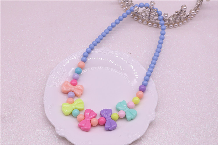 新款儿童项链首饰品小学生糖果色项链女孩可爱百搭蝴蝶结项链批发