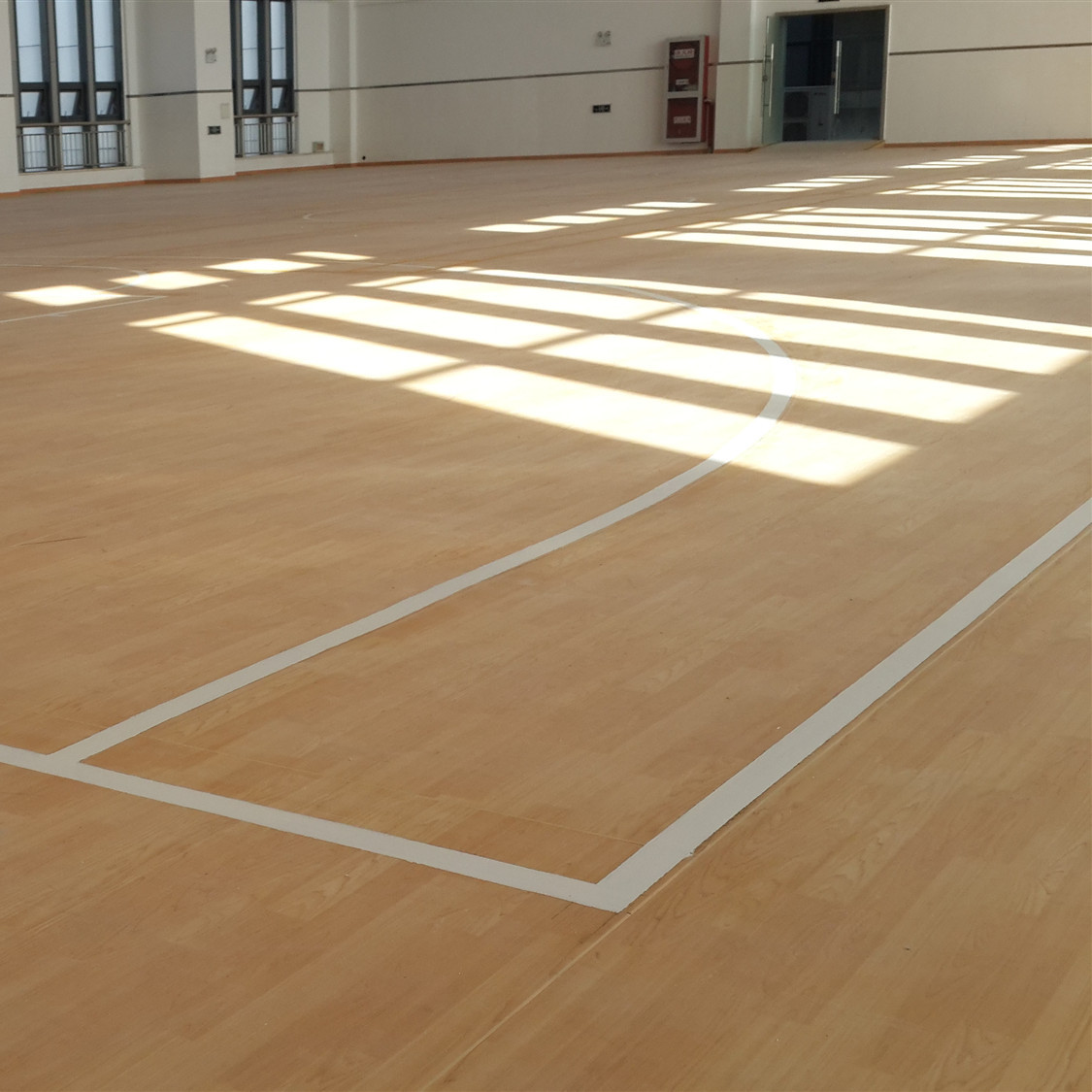 室内体育运动地板4.5厚木纹pvc地胶羽毛球篮球场乒乓球8.0定制
