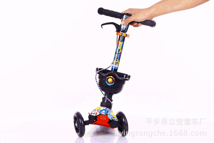 厂家直销新款儿童米高涂鸦滑板车带手刹可折叠涂鸦板带灯光音乐