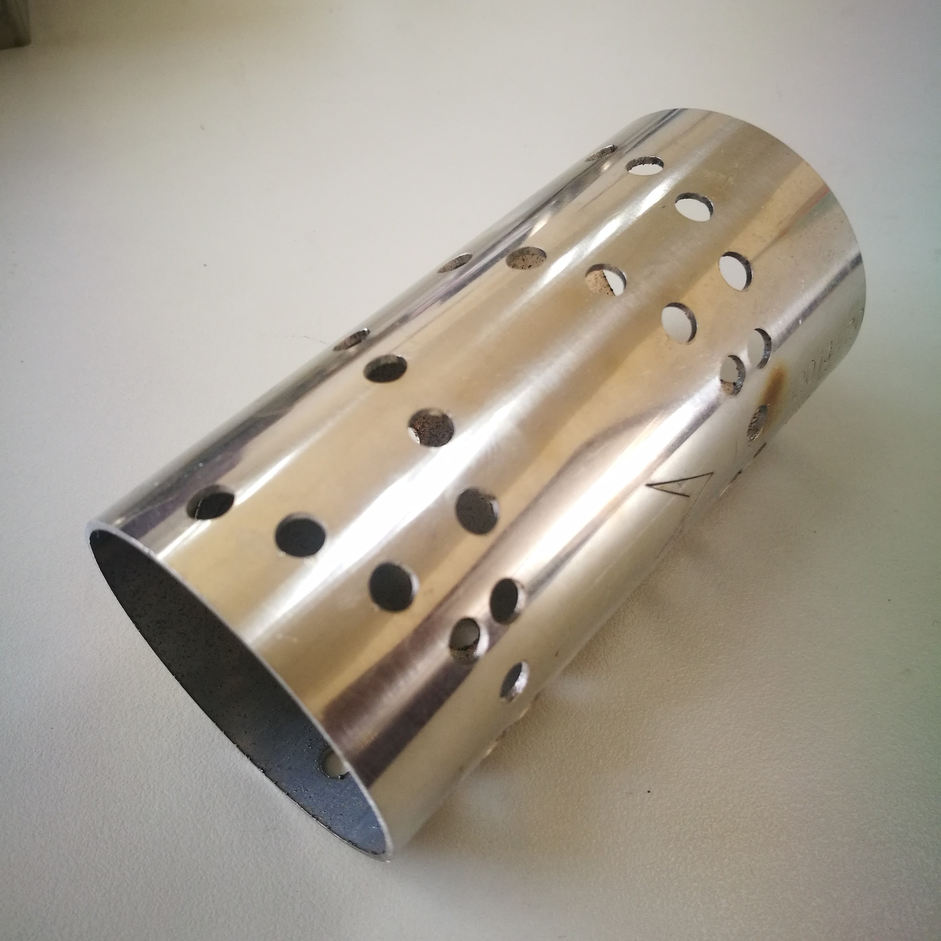 厨具金属管材激光切割打孔无毛刺无屑数控激光切管机